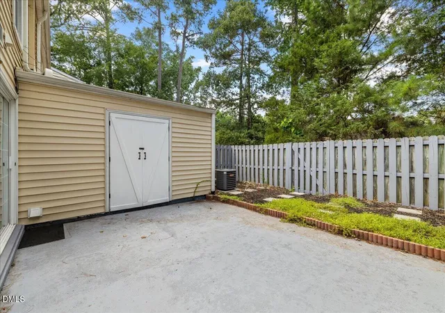Photo 3 of Townhouse for sale at 12 Patriot Cir, Durham, NC 27704 | MLS# 10190570 | Listing updated on 2026-09-27