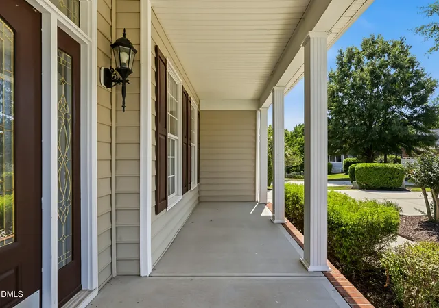 Photo 3 of Single family home for sale at 9714 Welbury Ct, Raleigh, NC 27617 | MLS# 10190297 | Listing updated on 2026-09-02