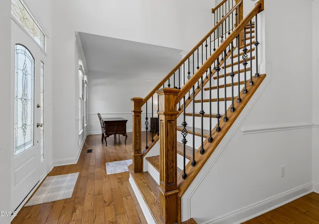 Photo 3 of Single family home for sale at 9714 Welbury Ct, Raleigh, NC 27617 | MLS# 10190297 | Listing updated on 2026-09-02