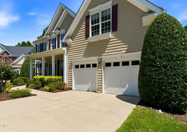 Photo 72 of Single family home for sale at 9714 Welbury Ct, Raleigh, NC 27617 | MLS# 10190297 | Listing updated on 2026-09-23