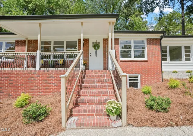 Photo 3 of Single family home for sale at 502 Burton St, Fuquay Varina, NC 27526 | MLS# 10191528 | Listing updated on 2026-09-14