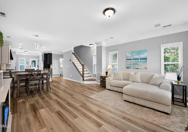 Photo 3 of Single family home for sale at 902 Shoofly Path, Apex, NC 27502 | MLS# 10190471 | Listing updated on 2026-09-13
