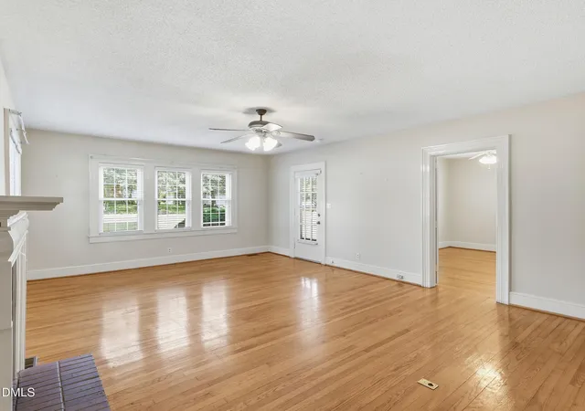 Photo 4 of Single family home for sale at 313 Proctor St, Zebulon, NC 27597 | MLS# 10191047 | Listing updated on 2026-09-05
