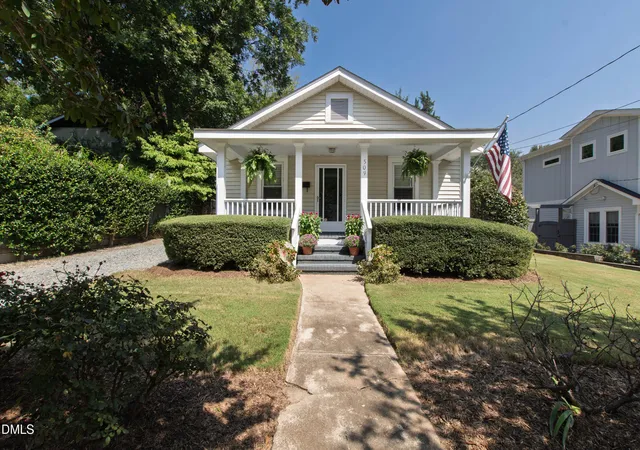 Photo 3 of Sale Pending at 509 Frank St, Raleigh, NC 27604 | MLS# 10190071 | Listing updated on 2026-09-05