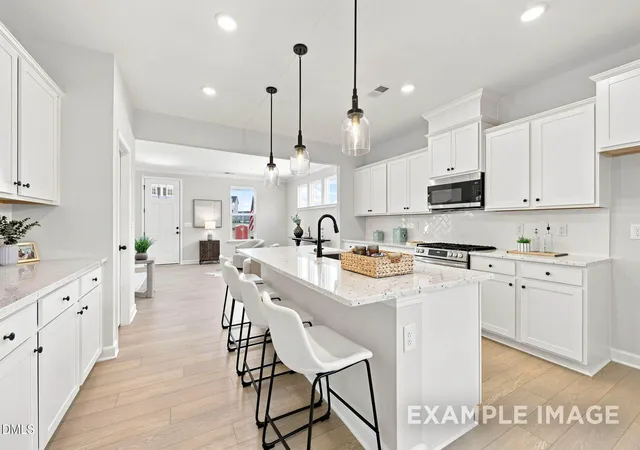 Photo 4 of Single family home for sale at 816 Carpet Grass Ave, Knightdale, NC 27545 | MLS# 10189967 | Listing updated on 2026-09-01