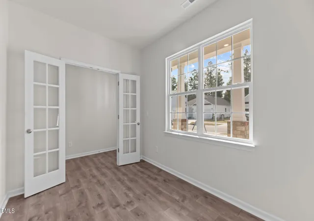 Photo 4 of Single family home for sale at 124 Brookberry Ct, Rocky Mount, NC 27804 | MLS# 10189960 | Listing updated on 2026-09-01