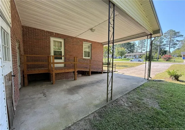 Photo 4 of Sale Pending at 3266 Sandhill Dr, Fayetteville, NC 28306 | MLS# 768554 | Listing updated on 2026-09-22