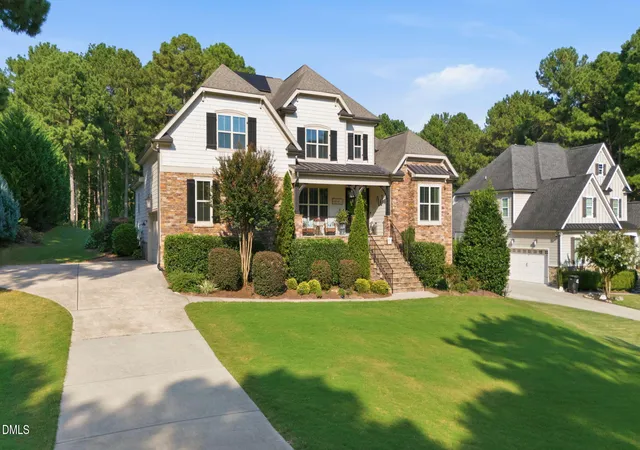 Photo 3 of Single family home for sale at 45 Costa Ct, Clayton, NC 27527 | MLS# 10191029 | Listing updated on 2026-09-22