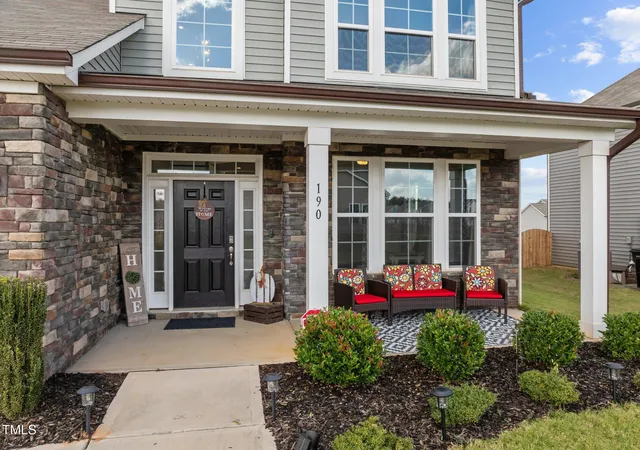 Photo 3 of Single family home for sale at 190 Hickory Run Ln, Franklinton, NC 27525 | MLS# 10190139 | Listing updated on 2026-09-13