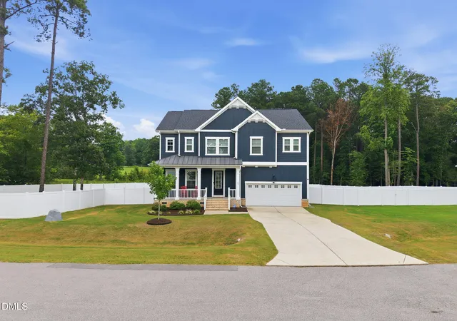 Photo 3 of Single family home for sale at 60 Gadwall Ct, Zebulon, NC 27597 | MLS# 10190800 | Listing updated on 2026-10-20