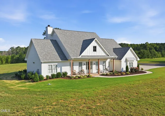 Photo 4 of Single family home for sale at 13970 Burgess Rd, Middlesex, NC 27557 | MLS# 10190460 | Listing updated on 2026-09-09