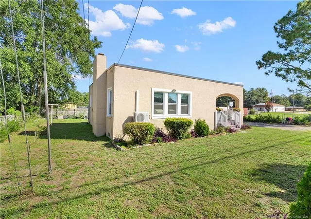Photo 3 of Single family home for sale at 102 Scarborough St, Spring Lake, NC 28390 | MLS# 768086 | Listing updated on 2026-09-01