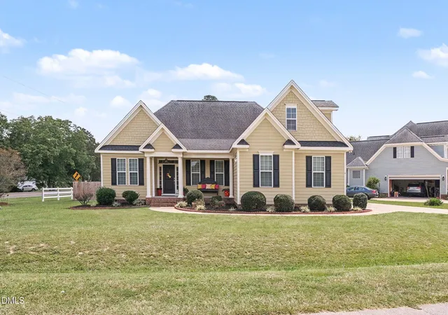 Photo 1 of Single family home for sale at 8201 Plum Bush Ct, Willow Spring, NC 27592 | MLS# 10190221 | Listing updated on 2026-09-02