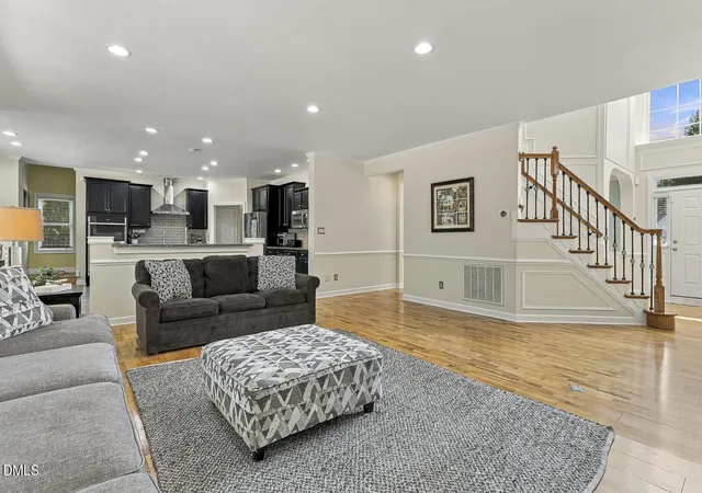 Photo 3 of Single family home for sale at 100 Hemingford Grey Ct, Cary, NC 27518 | MLS# 10193722 | Listing updated on 2026-09-28