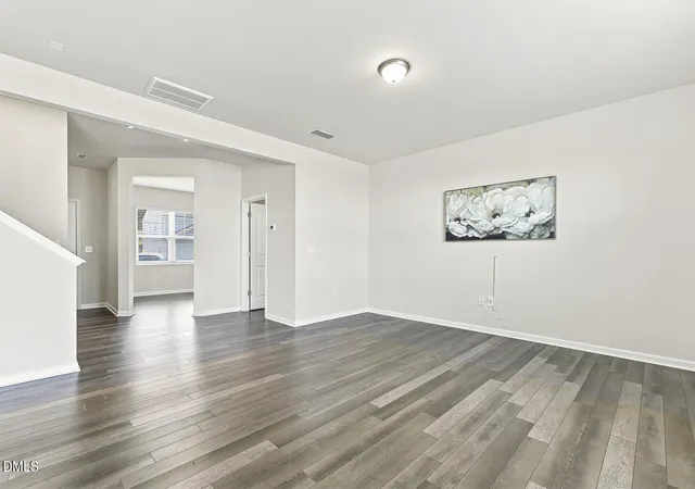 Photo 2 of Single family home for sale at 1521 Arapahoe Ridge Dr, Raleigh, NC 27604 | MLS# 10191484 | Listing updated on 2026-09-10