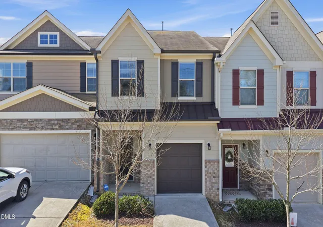 Townhouse for sale at 506 Oak Forest View Ln, Wake Forest, NC 27587 | MLS# 10190469