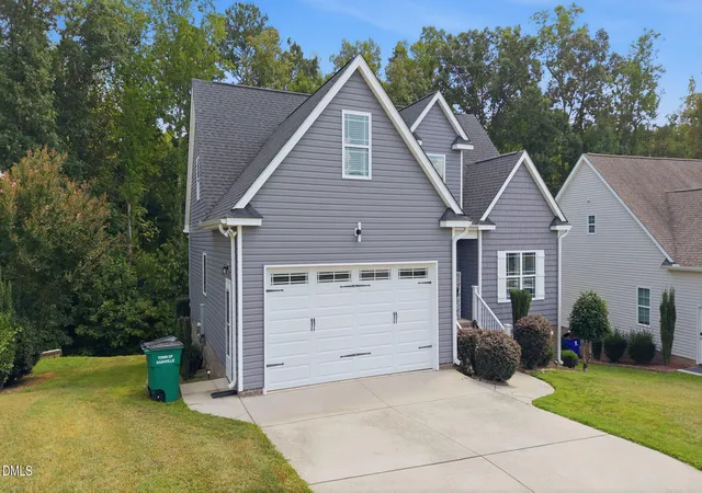 Photo 3 of Single family home for sale at 870 Live Oak Ln, Nashville, NC 27856 | MLS# 10190023 | Listing updated on 2026-09-01