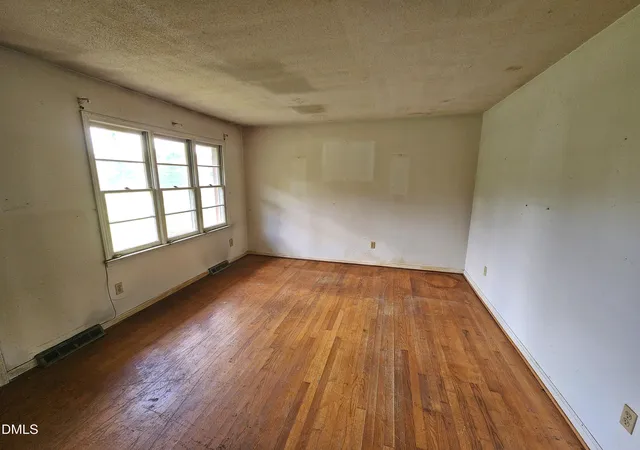 Photo 3 of Sale Pending at 1234 S 3rd Street, Mebane, NC 27302 | MLS# 10190042 | Listing updated on 2026-09-15