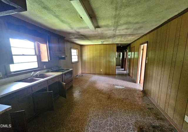 Photo 4 of Sale Pending at 1234 S 3rd Street, Mebane, NC 27302 | MLS# 10190042 | Listing updated on 2026-09-15