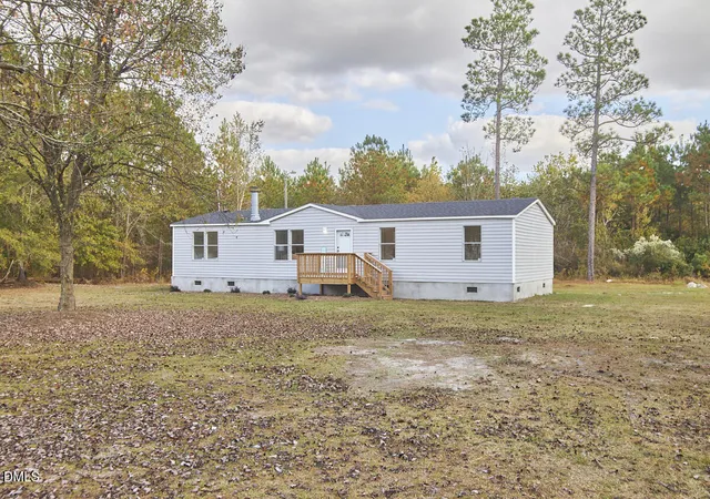 Photo 2 of Manufactured home for sale at 125 Harley Ln, Dunn, NC 28334 | MLS# 10190049 | Listing updated on 2026-09-04