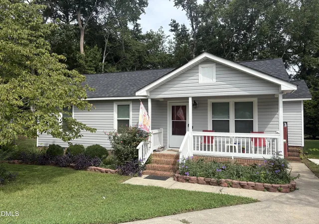 Photo 1 of Single family home for sale at 7 Town Crier Ct, Wendell, NC 27591 | MLS# 10190054 | Listing updated on 2026-10-02