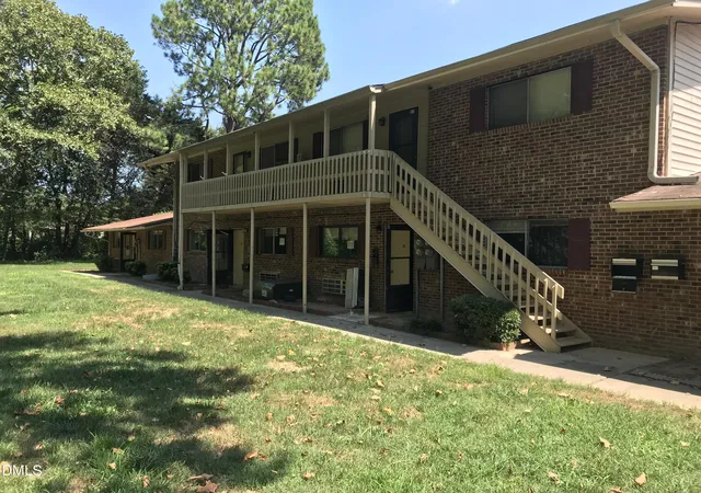 Photo 1 of Condo for sale at 130 S Estes Dr #B12, Chapel Hill, NC 27514 | MLS# 10190774 | Listing updated on 2026-09-04