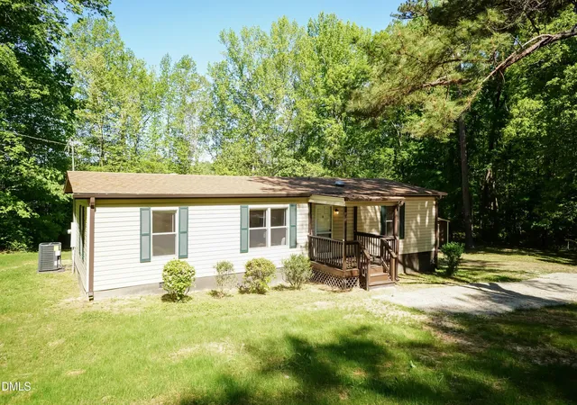Photo 4 of Manufactured home for sale at 108 Edwards Dr, Louisburg, NC 27549 | MLS# 10190175 | Listing updated on 2026-10-01