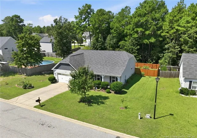 Photo 2 of Single family home for sale at 233 English Oak Dr, Bunnlevel, NC 28323 | MLS# 768727 | Listing updated on 2026-09-17