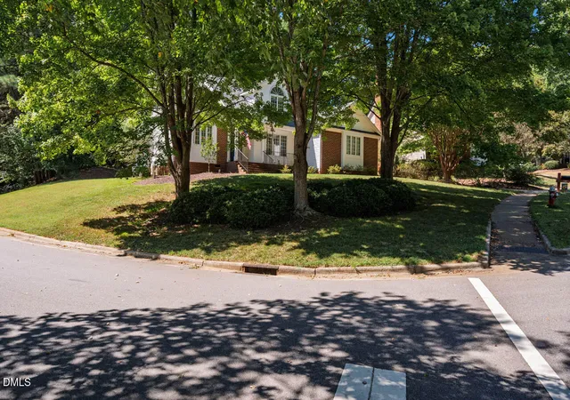 Photo 3 of Sale Pending at 222 Highlands Lake Dr, Cary, NC 27518 | MLS# 10193286 | Listing updated on 2026-09-19