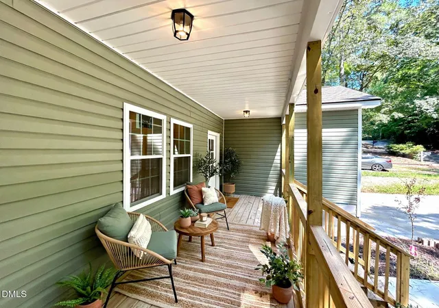 Photo 3 of Single family home for sale at 940 Lakewind, Sanford, NC 27332 | MLS# 10190225 | Listing updated on 2026-09-21