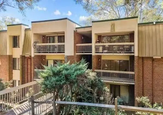 Photo 1 of Condo for sale at 500 Umstead Dr #304 A, Chapel Hill, NC 27516 | MLS# 10190076 | Listing updated on 2026-09-02