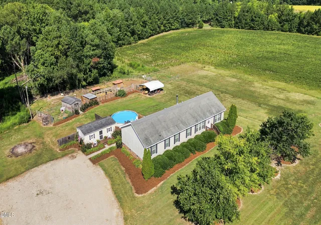 Photo 1 of Single family home for sale at 4331 Nc 39 Hwy N, Louisburg, NC 27549 | MLS# 10190365 | Listing updated on 2026-10-04