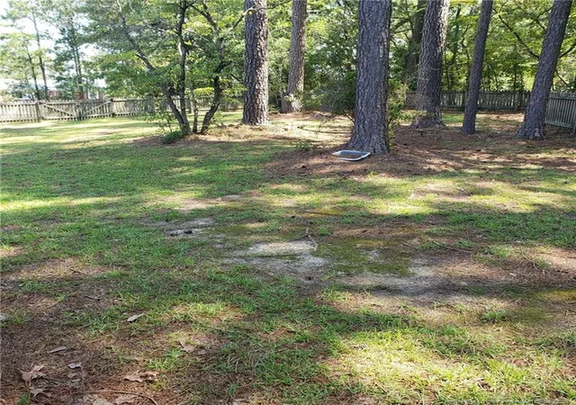 Photo 2 of Sale Pending at 214 Highview Dr, Fayetteville, NC 28306 | MLS# 768731 | Listing updated on 2026-09-02