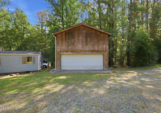 Photo 3 of Manufactured home for sale at 6848-b Nc 87, Graham, NC 27253 | MLS# 10191444 | Listing updated on 2026-09-09