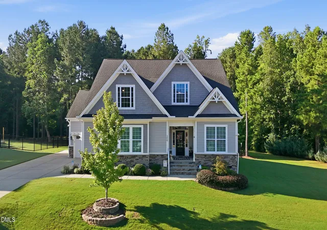 Photo 2 of Sale Pending at 209 Old Ballentine Way, Holly Springs, NC 27540 | MLS# 10190167 | Listing updated on 2026-09-05
