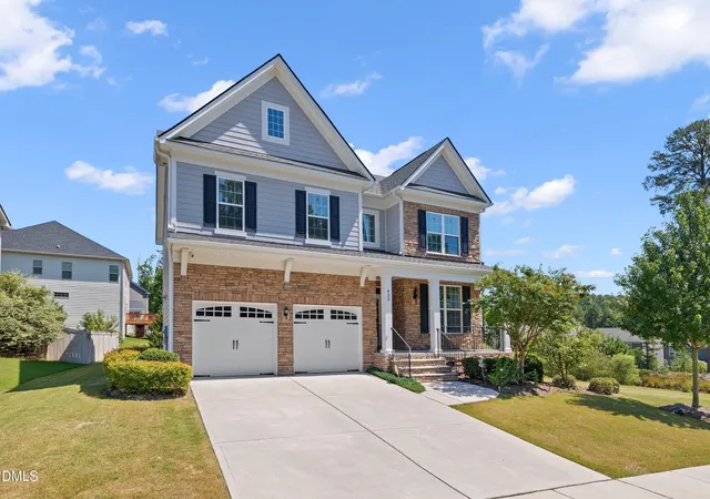 Photo 2 of Single family home for sale at 435 Gartrell Way, Cary, NC 27519 | MLS# 10190108 | Listing updated on 2026-09-20