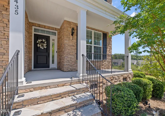 Photo 4 of Sale Pending at 435 Gartrell Way, Cary, NC 27519 | MLS# 10190108 | Listing updated on 2026-10-05