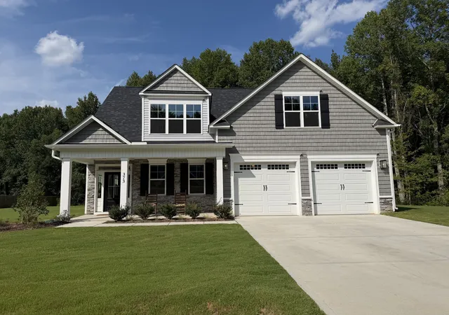 Photo 1 of Single family home for sale at 373 Abingdon Farms Dr, Selma, NC 27576 | MLS# 10190081 | Listing updated on 2026-09-02