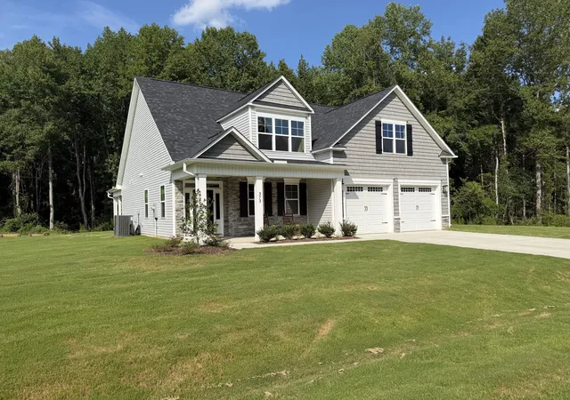 Photo 3 of Single family home for sale at 373 Abingdon Farms Dr, Selma, NC 27576 | MLS# 10190081 | Listing updated on 2026-09-02
