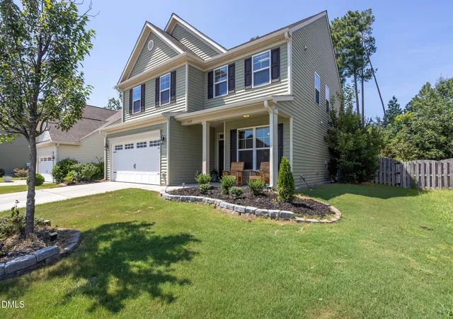 Photo 2 of Sale Pending at 2509 Kestrel Hts Ct, Durham, NC 27703 | MLS# 10192102 | Listing updated on 2026-09-19