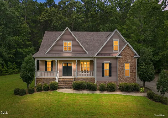 Photo 1 of Single family home for sale at 30 Banbury Rd W, Zebulon, NC 27597 | MLS# 10190327 | Listing updated on 2026-09-29