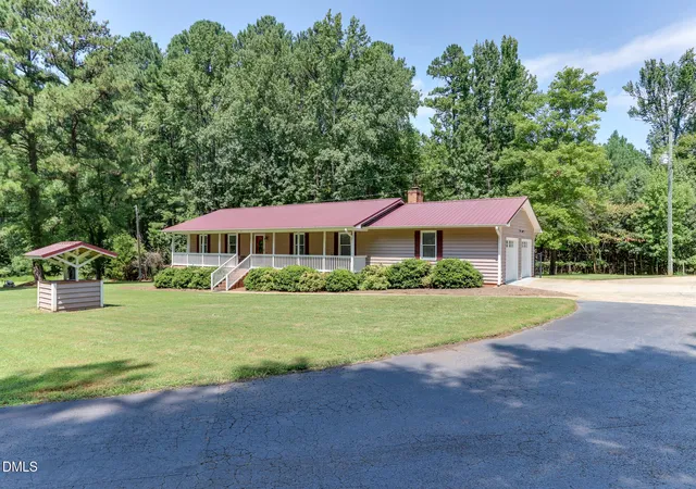 Photo 2 of Single family home for sale at 7105 Kemp Rd, Raleigh, NC 27613 | MLS# 10190346 | Listing updated on 2026-09-03