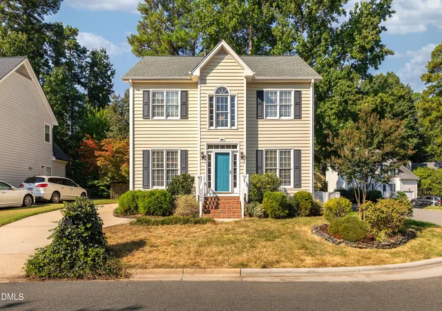 Photo 1 of Single family home for sale at 3000 Peckover Ct, Raleigh, NC 27615 | MLS# 10190904 | Listing updated on 2026-09-11