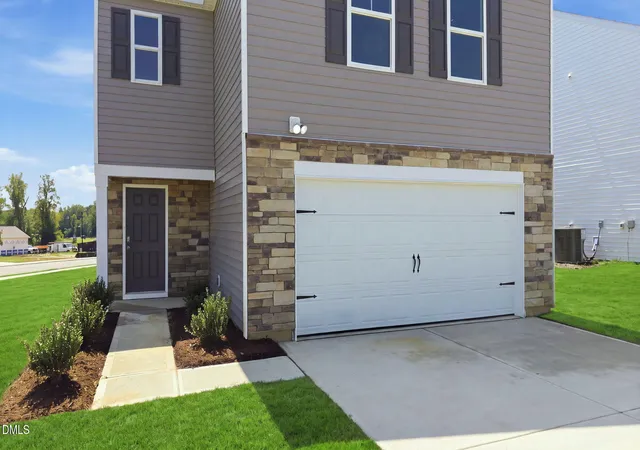 Photo 3 of Single family home for sale at 7233 Silverleaf Rd, Rocky Mount, NC 27804 | MLS# 10190150 | Listing updated on 2026-09-02