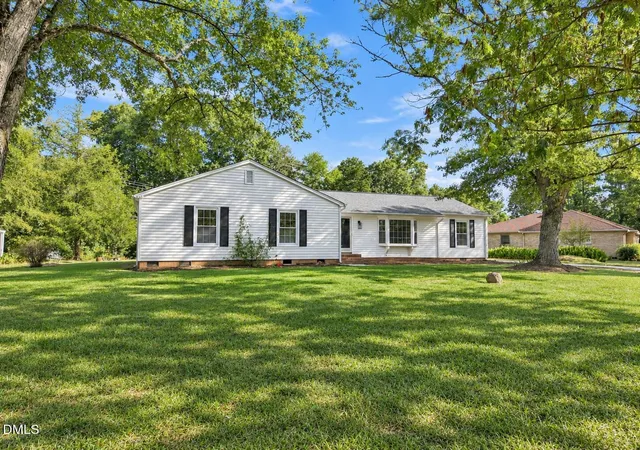 Photo 3 of Single family home for sale at 403 Rippling Strm Rd, Durham, NC 27704 | MLS# 10190147 | Listing updated on 2026-09-28