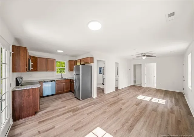 Photo 3 of Single family home for sale at 401 Cedric St, Fayetteville, NC 28303 | MLS# 768755 | Listing updated on 2026-09-02