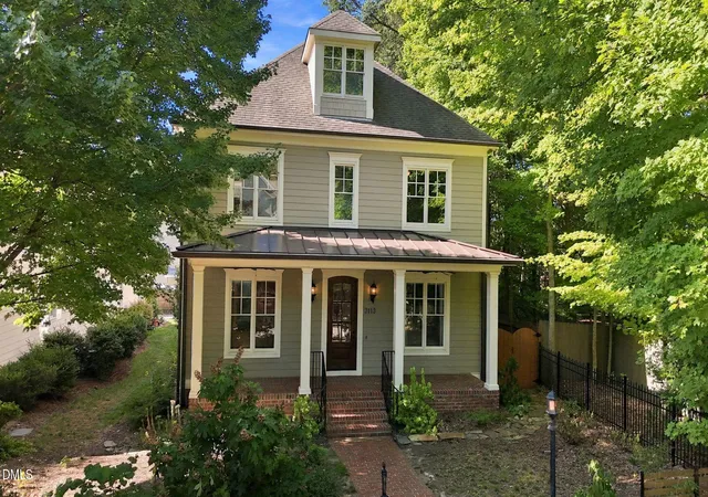 Photo 2 of Sale Pending at 3113 Raymond St, Raleigh, NC 27607 | MLS# 10192129 | Listing updated on 2026-09-15
