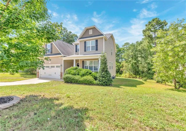 Photo 2 of Single family home for sale at 85 Fleetwood Ct, Lillington, NC 27546 | MLS# 768604 | Listing updated on 2026-09-08