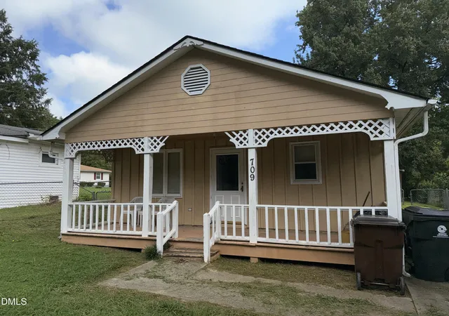 Photo 1 of Sale Pending at 709 E 3rd Street, Wendell, NC 27591 | MLS# 10190642 | Listing updated on 2026-09-03