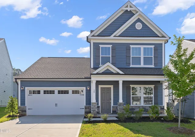 Photo 1 of Single family home for sale at 38 Silver Moon Ln, Clayton, NC 27527 | MLS# 10190500 | Listing updated on 2026-09-04